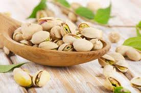Hạt dẻ cười là một bữa ăn nhẹ ban đêm tuyệt vời bởi chúng có chứa ít calo, nhiều chất xơ và các dưỡng chất khác.