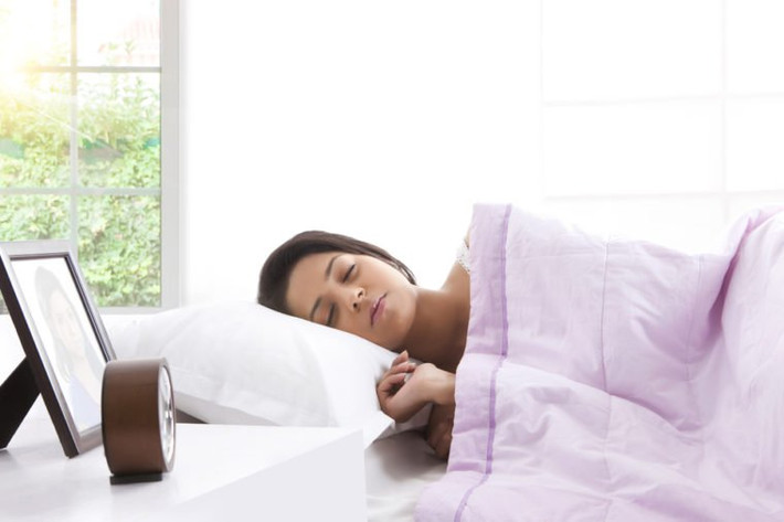 Giúp bạn ngủ ngon: Những người giảm cân cải thiện chất lượng giấc ngủ đáng kể, theo chuyên gia.