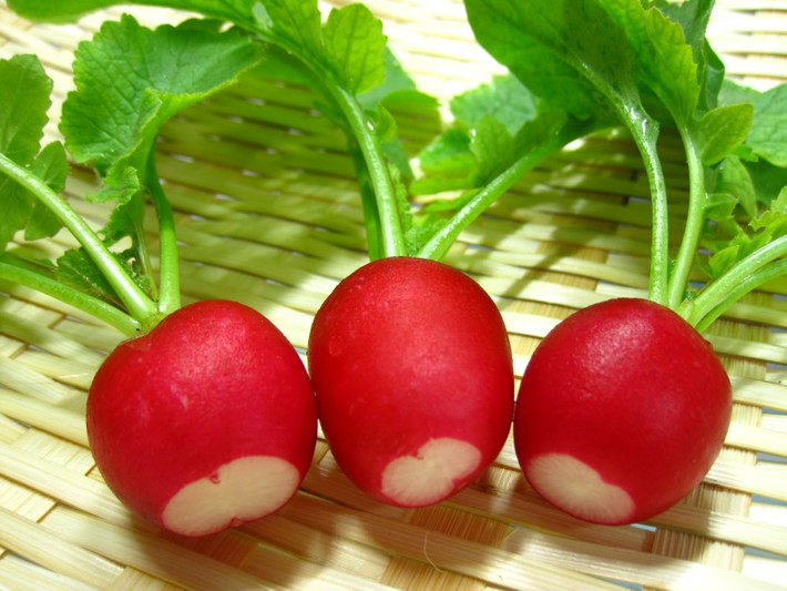 Củ cải đỏ là thực phẩm tuyệt vời với những người cần phải bổ sung phytoestrogen nhưng vẫn muốn duy trì chế độ ăn kiêng.
