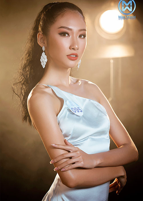 Những bức hình xinh ngất ngây này cũng là hình ảnh để khán giả bình chọn cho các thí sinh giành tấm vé vào Chung kết toàn quốc Miss World Việt Nam 2019.