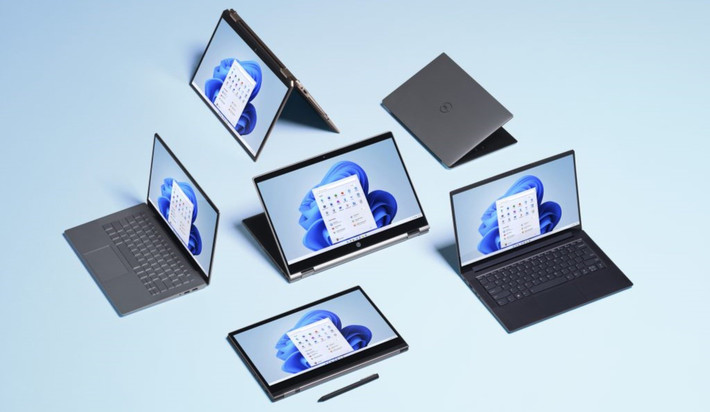 Thêm nữa, start menu trên Windows 11 loại bỏ Live Tile, chỉ còn biểu tượng ứng dụng, danh sách các file vừa mở và thanh tìm kiếm phía trên.