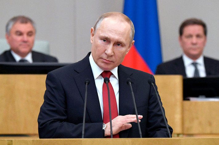 Về sau, ông Putin theo đuổi sự nghiệp chính trị và đạt được nhiều thành công. Từ năm 2000 - 2008, ông là Tổng thống Nga. Sau khi kết thúc 2 nhiệm kỳ, ông giữ chức Thủ tướng Nga.