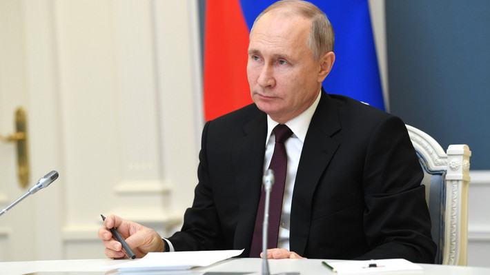 Tổng thống Putin giỏi võ judo và sambo. Điều này giúp ích rất nhiều cho công việc điệp viên của ông.