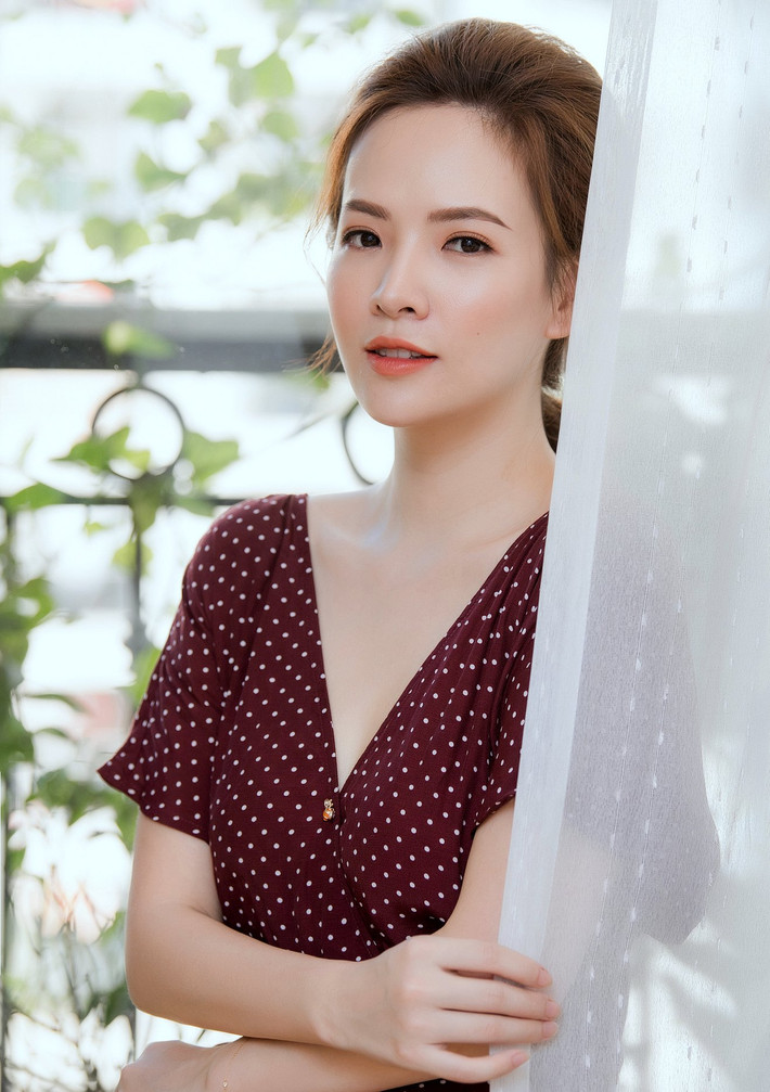 Cuối cùng Đan Lê nhắn nhủ phái nữ: "Bạn có thể không cần yêu bản thân nhất, nhưng luôn cần biết trân trọng chính mình nhất".