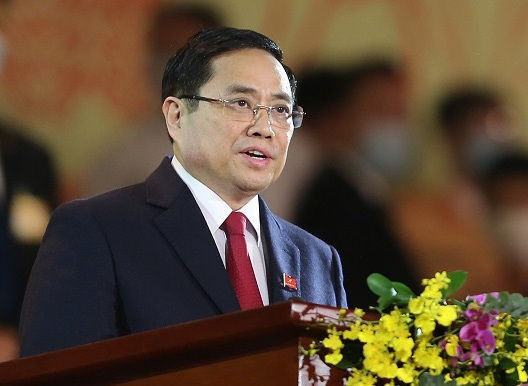 Ông là Ủy viên Bộ Chính trị: Khóa XII, XIII; Bí thư Trung ương Đảng: Khóa XII; Ủy viên Trung ương Đảng: Khóa XI, XII, XIII; Đại biểu Quốc hội: Khóa XIV, XV.