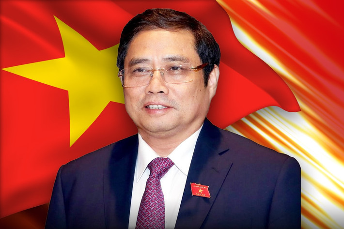 Ông trưởng thành từ ngành công an và từng kinh qua các chức vụ: Phó Tổng Cục trưởng, Tổng cục trưởng Tổng cục Hậu cần-Kỹ thuật, Thứ trưởng Bộ Công an. Ông được thăng cấp bậc hàm Trung tướng.