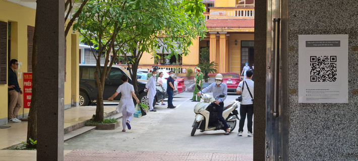 Đồng thời làm rõ số tiền mà các đối tượng hưởng lợi, xác định có sự thoả thuận giữa người đưa tiền và người nhận tiền về việc thực hiện công việc theo yêu cầu của người đưa tiền hay không. Trường hợp có căn cứ cho thấy các đối tượng của Việt Á có sự thỏa thuận với các cán bộ ở địa phương này về việc nâng giá sinh phẩm xét nghiệm, vi phạm quy định về đấu thầu để hưởng lợi và chia nhau thì cơ quan điều tra sẽ xử lý thêm về tội đưa hối lộ và tội nhận hối lộ.