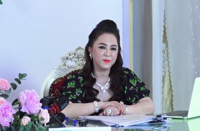 Việc nhập vụ án hình sự hoặc tách vụ án hình sự có thể được thực hiện theo quy định của pháp luật nhưng không bắt buộc. Trường hợp bị can thực hiện nhiều hành vi vi phạm pháp luật ở nhiều địa phương khác nhau, việc nhiều cơ quan điều tra cùng khởi tố về một tội danh là có thể xảy ra và Cơ quan điều tra cũng có thể nhập vụ án hình sự để một cơ quan tiến hành điều tra nếu như việc nhập vụ án hình sự đó khiến việc điều tra thuận lợi hơn, nhưng vẫn đảm bảo các nguyên tắc cơ bản trong tố tụng hình sự.