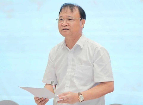 Hành vi nhận hối lộ của ông Đỗ Thắng Hải chưa được cơ quan điều tra công bố chi tiết. Tuy nhiên, ông Hải bị khởi tố, điều tra theo khoản 4 điều 354 Bộ luật Hình sự cho thấy, của hối lộ là tiền, tài sản hoặc lợi ích vật chất khác trị giá 1 tỷ đồng trở lên hoặc gây thiệt hại về tài sản 5 tỷ đồng trở lên.