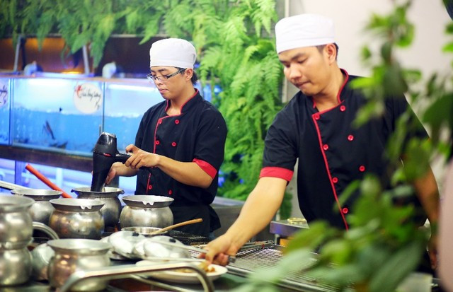 Được biết, tất cả các món ăn ở nhà hàng đều do các đầu bếp Đài Loan chế biến.