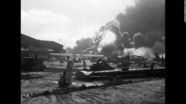 Năm 1940, ông Isoroku được thăng hàm đô đốc (đại tướng). Sau khi được giao trọng trách này, ông nhận thấy sức mạnh của Mỹ đang vượt trội Mỹ. Do vậy, ông lên kế hoạch tấn công chí mạng nhằm làm suy sụp tinh thần người dân Mỹ. Từ đó, giới chức Mỹ sẽ tiến hành đàm phán với những điều khoản có lợi cho Nhật Bản.