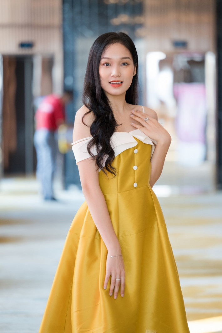 Quy trình sơ khảo diễn ra theo chuẩn các bước của những năm trước. Thí sinh lần lượt trải qua các phần thi kiểm tra nhân trắc học, phỏng vấn kín cùng ban giám khảo và thể hiện tài năng của mình.