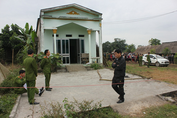 Ngay khi nhận được thông tin vụ án mạng trên, Phòng Cảnh sát hình sự, Công an tỉnh Hà Giang phối hợp với Công an huyện Quang Bình, Công an xã Tả Ngảo đến hiện trường, tổ chức bắt giữ Phù Minh Tuấn. Thời điểm lực lượng công an đến bắt thì Phù Minh Tuấn đang ở trong chính ngôi nhà của mình.