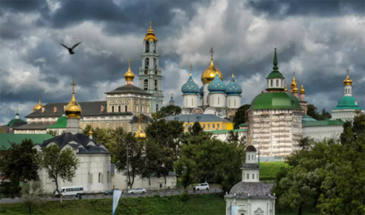 Nga là đất nước của các nhà thờ. Tại Suzdal, cứ 200 người thì có 1 nhà thờ.