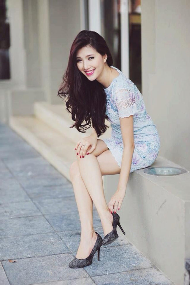 Hiện tại, Linh Sunny đang là MC của chương trình truyền hình ăn khách "The Voice".