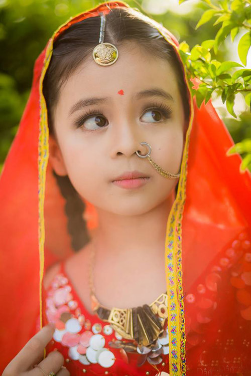 Sau bộ ảnh cosplay độc đáo này, Tường Vy được coi là "Anandi phiên bản Việt".