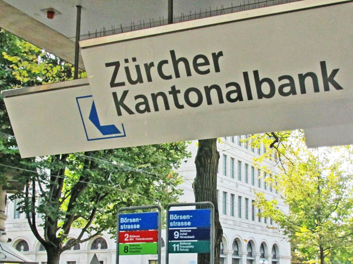 2. Ngân hàng Zurcher Kantonalbank của Thụy Sĩ, tài sản: 167.927.000 USD; Điểm tín nhiệm Fitch: AAA, Moody: Aaa, S&P: AAA.