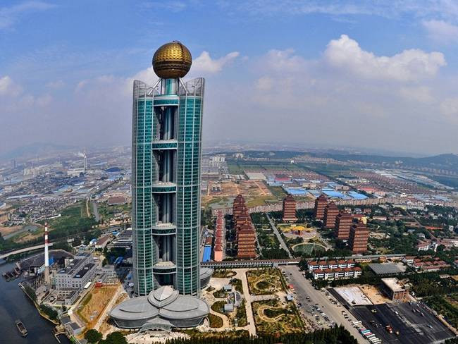 Khách sạn quốc tế Long Xi này được xây dựng với chi phí 3 tỷ nhân dân tệ.