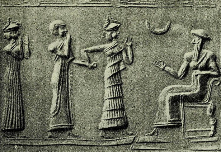 Hoàng đế Gilgamesh - người cai trị thứ 5 của thành Uruk được cho là một trong những người con lai nổi tiếng nhất. Uruk là thành phố lớn nhất và giàu có nhất trong nền văn minh Sumer.