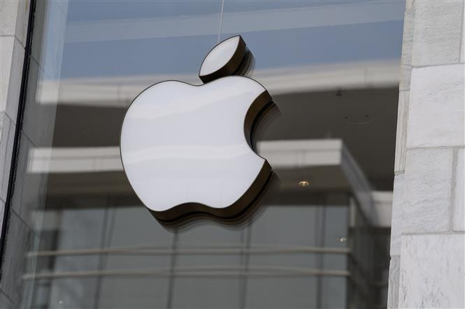 Trong khi đó, các kỹ sư của Apple tiếp tục cải tiến kỹ thuật để đảm bảo độ bền của màn hình gập trước khi cho ra mắt sản phẩm đầu tiên.