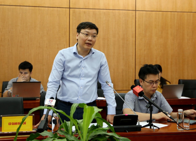 Tham gia các Ban Chỉ đạo, Ủy ban: Phó Chủ nhiệm Ủy ban quốc gia về thanh niên Việt Nam; tham gia các Ban Chỉ đạo theo lĩnh vực công tác được phân công phụ trách; Thực hiện các nhiệm vụ khác theo sự phân công của Bộ trưởng.