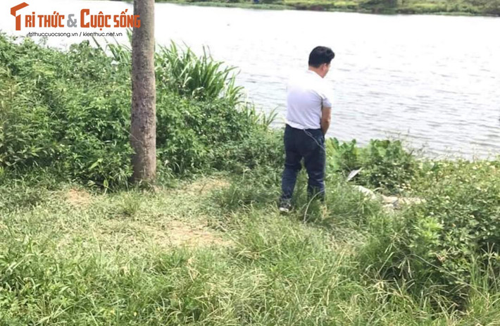 Trước đó, ngày 16/7, VKSND tỉnh Hải Dương ra quyết định phê chuẩn Quyết định khởi tố bị can đối với Cao Tài Năng, sinh năm 1981, trú tại phường Bình Hàn, TP Hải Dương, về tội “Giết người, Cướp tài sản” theo quy định tại khoản 1 Điều 123, khoản 4 Điều 168 BLHS.