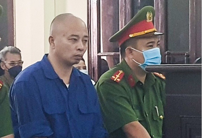 Cáo trạng của VKSND tỉnh Thái Bình truy tố Đường "Nhuệ" cùng các bị cáo Ninh Đức Lợi, Phạm Văn Úy, Nguyễn Khắc Nin, Bùi Mạnh Tiến theo Khoản 4, Điều 170 Bộ luật Hình sự 2015 với khung hình phạt 12-20 năm tù. Quách Việt Cường bị truy tố theo Khoản 3 Điều này với khung hình phạt 7-15 năm tù,