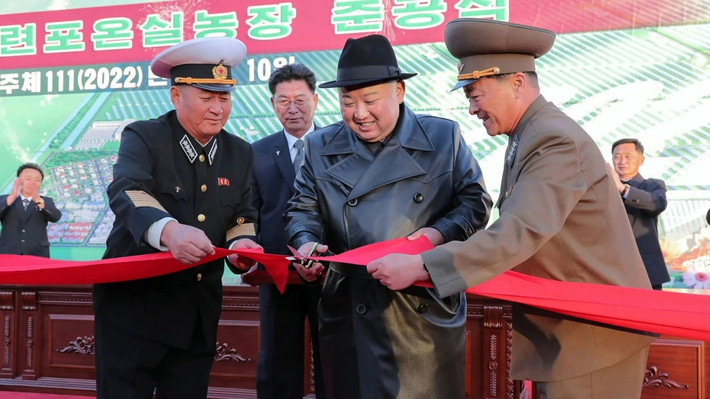 Ông Kim Jong-un là người đề xuất sáng kiến phát triển trang trại nhằm tăng cường nguồn cung cấp rau quả.
