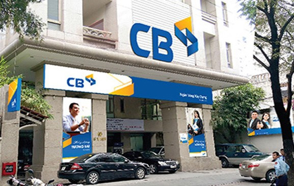 Trước đó, ngày 13/5, VKSND tối cao đã tống đạt cáo trạng truy tố 36 bị can trong vụ án Cố ý làm trái quy định của nhà nước về quản lý kinh tế gây hậu quả nghiêm trọng” và Vi phạm quy định về cho vay trong hoạt động của các tổ chức tín dụng, xảy ra tại Ngân hàng thương mại cổ phần Đại Tín (TrustBank), sau này đổi tên là Ngân hàng thương mại cổ phần Xây dựng Việt Nam (VNCB).