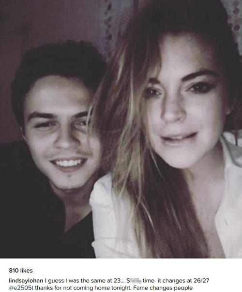 Doanh nhân bất động sản 23 tuổi Egor Tarabasov đính hôn với Lindsay Lohan vào tháng 3 năm nay. Cặp đôi đã trải qua những ngày tháng mặn nồng bên nhau trong những chuyến du lịch kéo dài suốt mùa hè. Tuy nhiên, rạn vỡ bắt đầu xảy ra vào đầu tháng 7 khi Lindsay phát hiện tin nhắn lạ trong điện thoại của chồng chưa cưới và nghi ngờ anh tằng tịu với người phụ nữ khác.