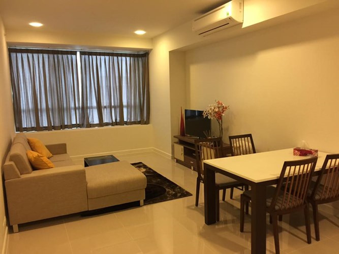 Căn hộ có không gian khang trang, thoáng đãng và ngăn nắp, nội thất hiện đại, sạch sẽ.
