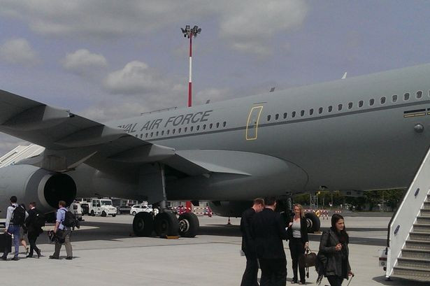 Trước khi chuyên cơ Cam Force One ra đời, Thủ tướng và Hoàng gia Anh chỉ sử dụng một chiếc máy bay quân đội trong các cuộc hành trình ghé thăm châu Âu. Trong tương lai Cam Force One sẽ là đại diện cho Vương quốc Anh và không quân Hoàng gia trên toàn thế giới.