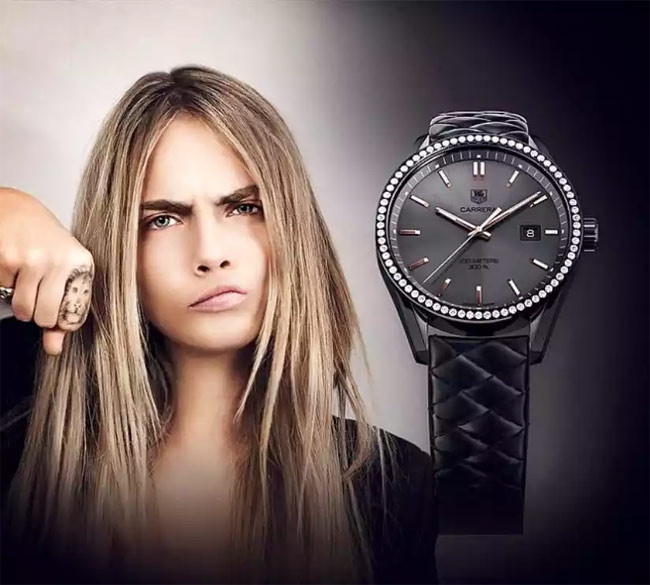 Người mẫu Cara Delevingne kiếm được từ 100.000-300.000 USD cho mỗi hoạt động quảng cáo sản phẩm trên mạng xã hội. Với mức thù lao đó, người đẹp Anh quốc hiện là người mẫu có thu nhập cao thứ hai từ Instagram, sau Kendall Jenner.