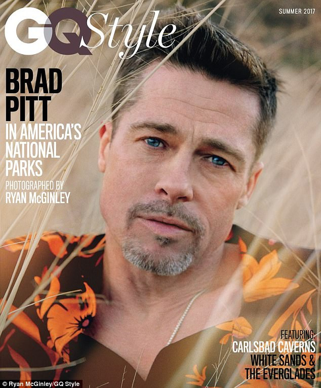 Kể từ khi Angelina Jolie đệ đơn ly hôn và mang theo 6 đứa con đồng nghĩa với việc Brad Pitt phải bước vào cuộc chiến giành quyền nuôi con với vợ cũ, anh sống khép kín và xuống mã kinh khủng. (Ảnh: GQ Style)