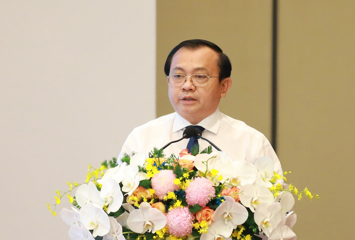 Thủ tướng Chính phủ vừa ký quyết định điều động, bổ nhiệm ông Lê Tấn Cận, Phó Chủ tịch thường trực UBND tỉnh Bạc Liêu giữ chức Thứ trưởng Bộ Tài chính.