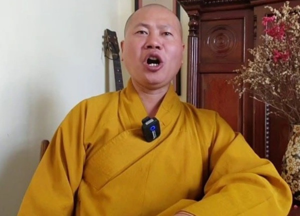 Từ năm 2015, ông Phúc vẫn tiếp tục sinh hoạt tôn giáo trái phép thông qua việc thành lập các công ty, doanh nghiệp. Kết quả xác minh từ nhà chức trách cho thấy, các công ty này đều không hoạt động sản xuất, kinh doanh, sau đó đã bị Sở KH&ĐT thu hồi tất cả giấy phép.