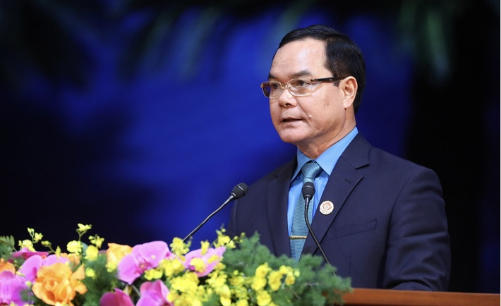 Ông Khanh giữ chức vụ Ủy viên Trung ương Đảng: Khóa XII, XIII; Bí thư Đảng đoàn, Chủ tịch Tổng Liên đoàn Lao động Việt Nam; Ủy viên Đoàn Chủ tịch Ủy ban Trung ương Mặt trận Tổ quốc Việt Nam; Phó Chủ tịch Hội đồng Thi đua-Khen thưởng Trung ương; Ủy viên Hội đồng bầu cử quốc gia; Thành viên Hội đồng công tác quần chúng Trung ương; Đại biểu Quốc hội khóa XV..
