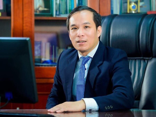 Ông Đoàn Thái Sơn sinh ngày 3/10/1970, quê quán ở huyện Gia Lộc, tỉnh Hải Dương. Trình độ chuyên môn, nghiệp vụ là thạc sỹ luật.