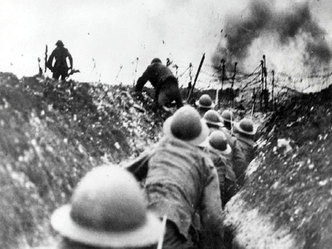 Vào ngày 1/7/1916, trận Somme hay còn gọi cuộc tấn công Somme diễn ra giữa Anh, Pháp với Đức. Các sử gia nhận định đây là một trong trận chiến đẫm máu, ác liệt và thương vong lớn nhất trong Thế chiến 1.