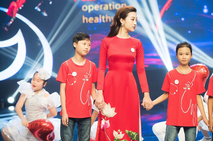 Đỗ Mỹ Linh luôn để lại sự yêu mến tới công chúng bởi những đóng góp tích cực đến cộng đồng, xã hội.