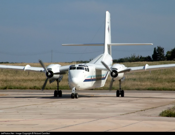 DeHavilland Canada DHC-4 Caribou là một loại máy bay vận tải chuyên dùng có khả năng hạ/cất cánh với đường băng ngắn (STOL) do Canada thiết kế và sản xuất. Caribou cất cánh lần đầu tiên vào năm 1958.