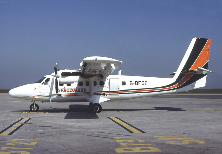 DeHavilland Canada Twin Otter là dòng máy bay đường ngắn có khả năng cất và hạ cánh nhanh, được Canada cho ra mắt lần đầu tiên vào năm 1966 và vẫn còn phổ biến đến tận ngày nay.