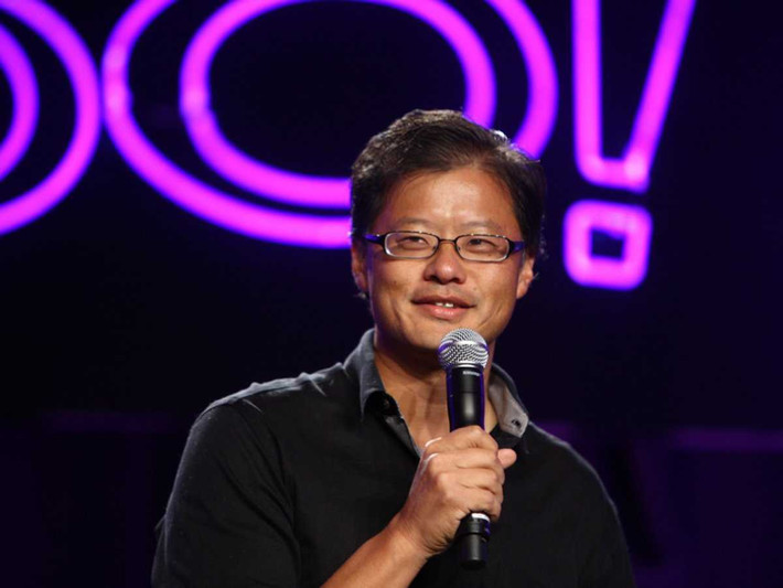 Jerry Jang, sinh ngày 06/11/1968, là người đồng sáng lập Yahoo.