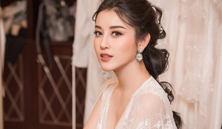 Dù đạt được top 10 cuộc thi năm đó, nhưng Huyền My trả lời rằng cô mất nhiều thứ khi tham dự đấu trường nhan sắc này khi cái tên đi kèm với hàng loạt tin tức không mấy hay ho.