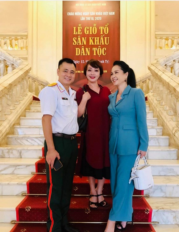 NS Tự Long, Đinh Trà My, Lan Hương.