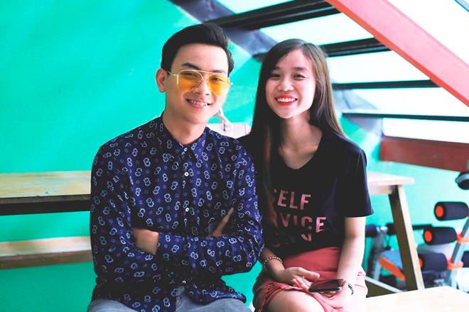 Cuối năm 2018, Hoài Lâm gây sốc cho người hâm mộ khi đột ngột hủy show tại Đà Nẵng và tuyên bố ngừng ca hát 2 năm. Khoảng thời gian này, nhiều tin đồn cho rằng Bảo Ngọc đã sinh con đầu lòng, song phía quản lý của Hoài Lâm quyết giữ kín chuyện riêng tư.