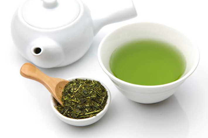 Trà Ryokucha: Ryokucha là một thuật ngữ mà người Nhật dùng để gọi những loại trà xanh được đun sôi ở Nhật Bản. Nói về trà Ryokucha thì có vô vàn loại với mức độ đắng khác nhau.