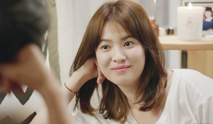 Nguyên liệu dưỡng da yêu thích nhất của Song Hye Kyo là mật ong vì mật ong có khả năng dưỡng ẩm sâu, chống lão hóa, chống nhăn da.