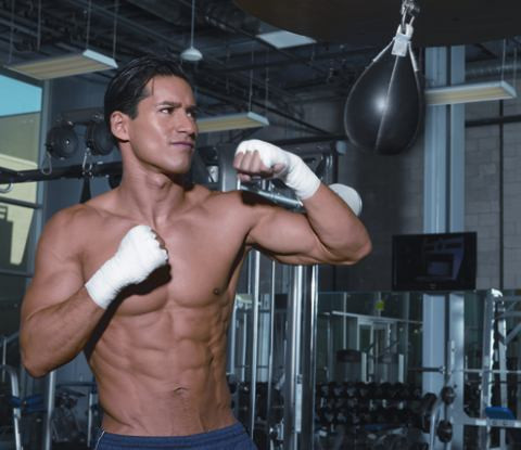 Mario Lopez tập môn boxing vào ngày thứ ba. Đấm bốc là lựa chọn hoàn hảo nhằm loại bỏ chất béo dư thừa ở tay và chân. Đến thứ tư, lịch trình của anh tương tự hôm thứ hai.