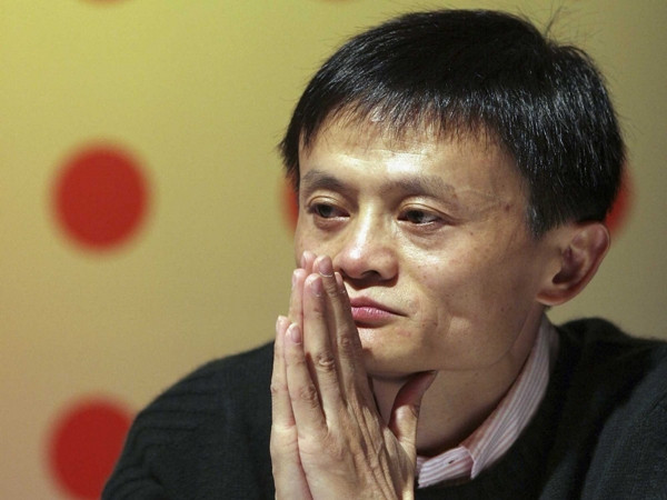 Jack Ma cho biết ông rất lo lắng về việc những người trẻ đánh mất hy vọng và ông gợi ý một cách để giúp đỡ họ, đó là phim ảnh. Ông tiết lộ rằng nội dung của bộ phim Forest Gump đã truyền cảm hứng cho ông. "Phim là sản phẩm tốt nhất mà có thể giúp đỡ giới trẻ Trung Quốc", ông Ma cho biết.